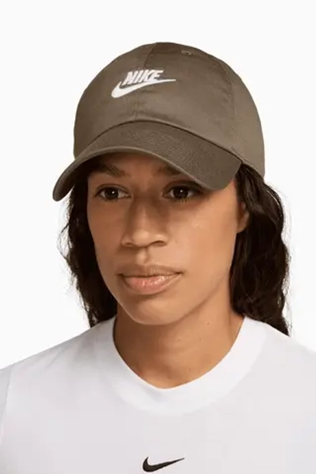 Кепка Nike Club - коричневый
