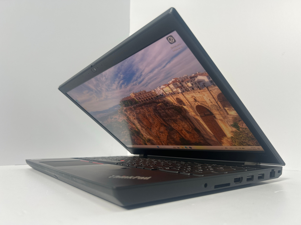 Ноутбук Lenovo T15p Gen 1(20TN0017RT)15.6"/Core i7-10750H/RAM 16GB/SSD 512GB/GeForce GTX 1050 3GB/3840x2160/IPS/Windows 11/Подсветка кл-ры: LED/черный. Состояние: B1