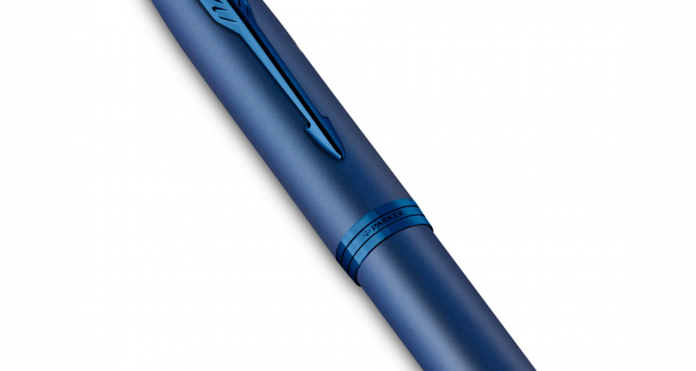 Перьевая ручка Parker IM Monochrome Blue, перо:F, цвет чернил: blue, в подарочной упаковке.