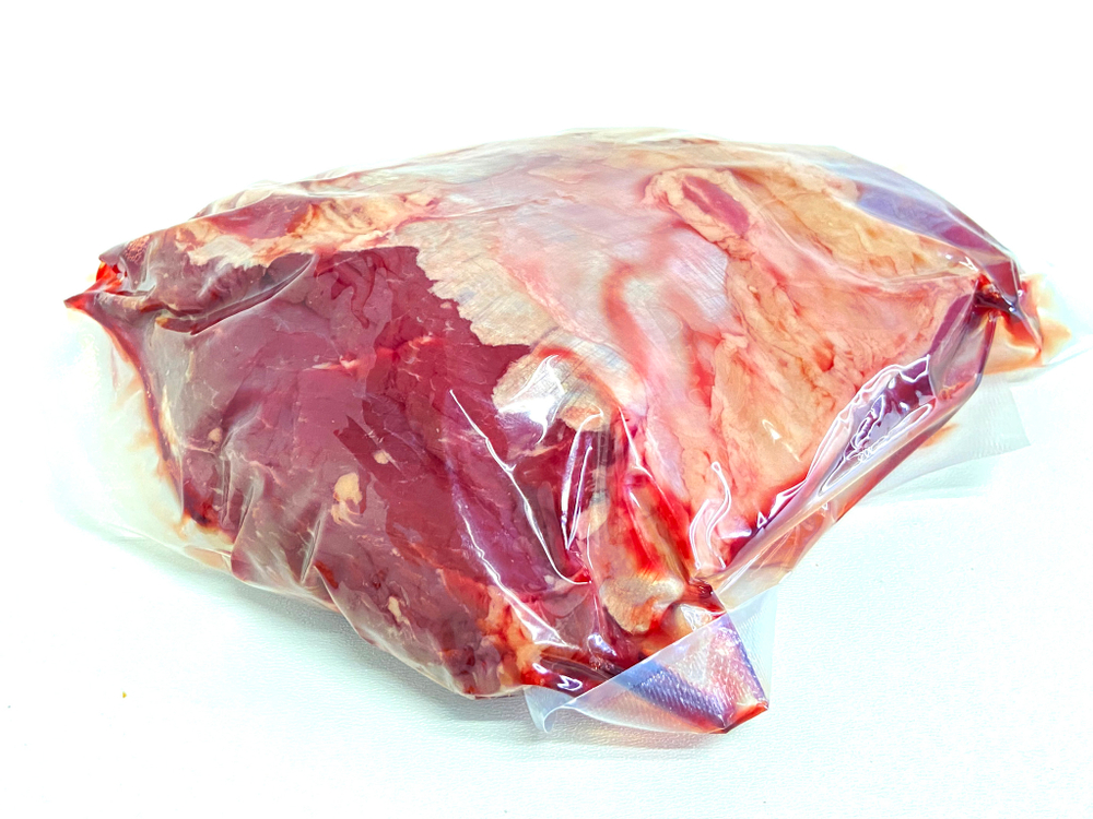 Мякоть лопатки из мраморной говядины, 600г, ВУ, ПОРЦ, ROSSO