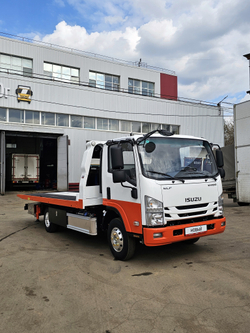 ISUZU ELF 4.5 т. эвакуатор со сдвижной платформой