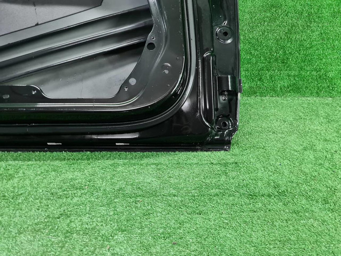 Дверь передняя левая Mercedes E W213 (2016-2023)