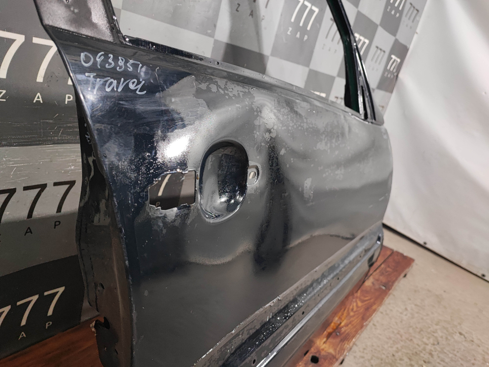 Дверь передняя правая Lada Niva Travel 20-нв Б/У Оригинал 21230610002075