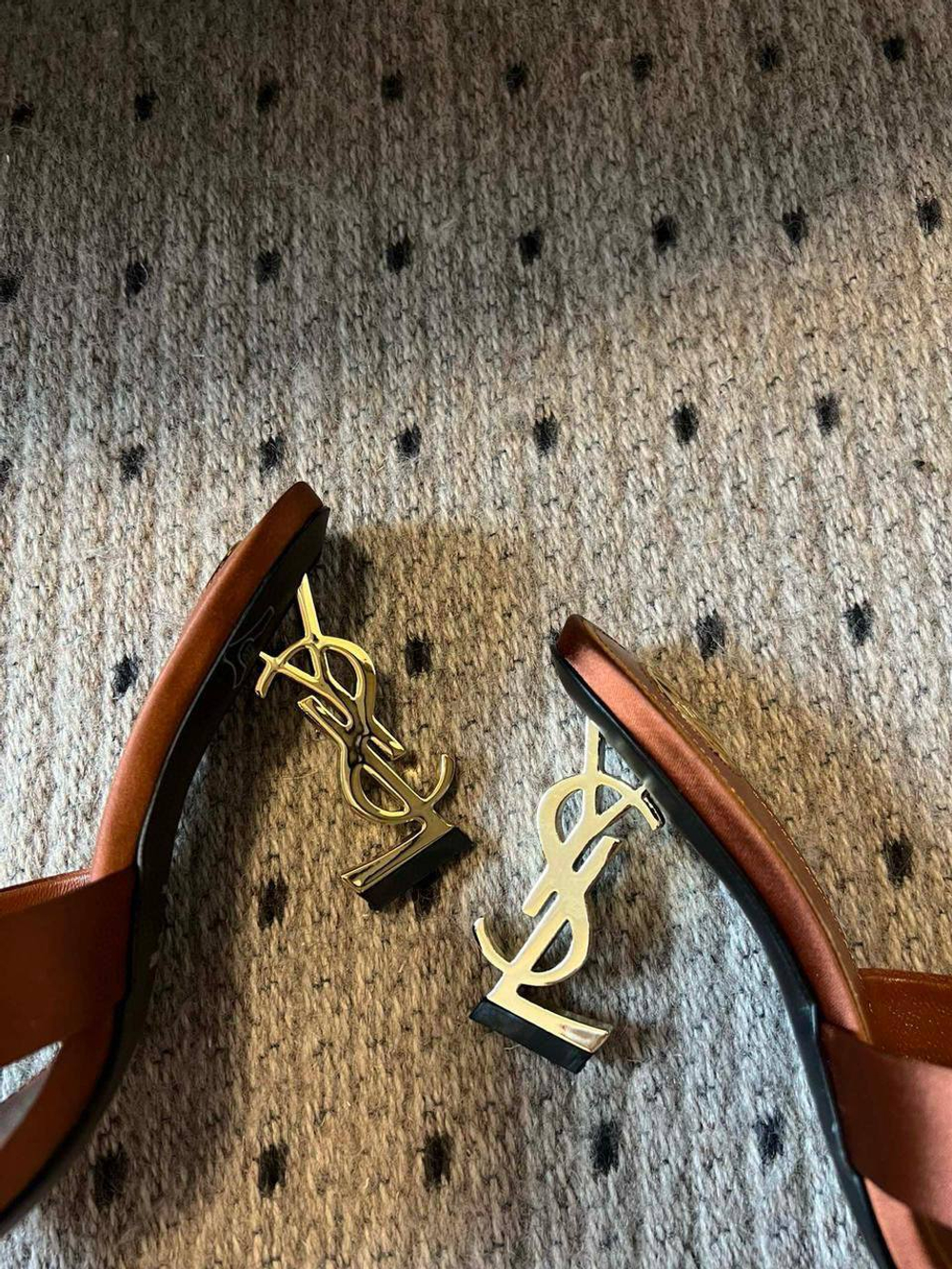 Туфли Yves Saint Laurent