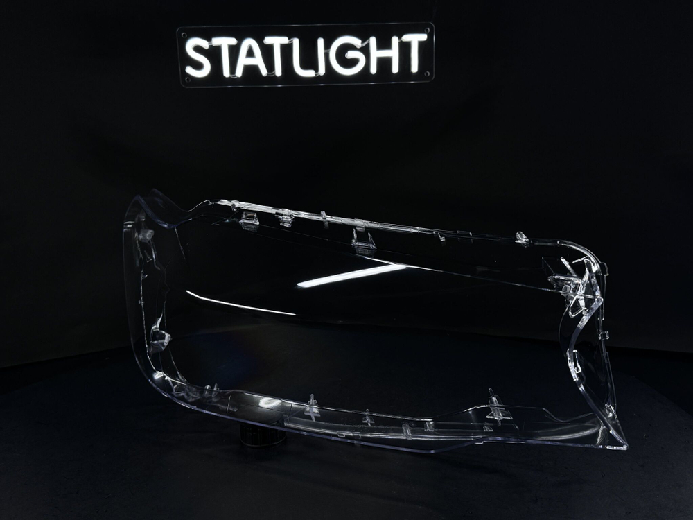 Правое стекло фары BMW 5 G30 G31 2016-2020