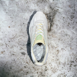 Adidas Retropy E5 • Gray