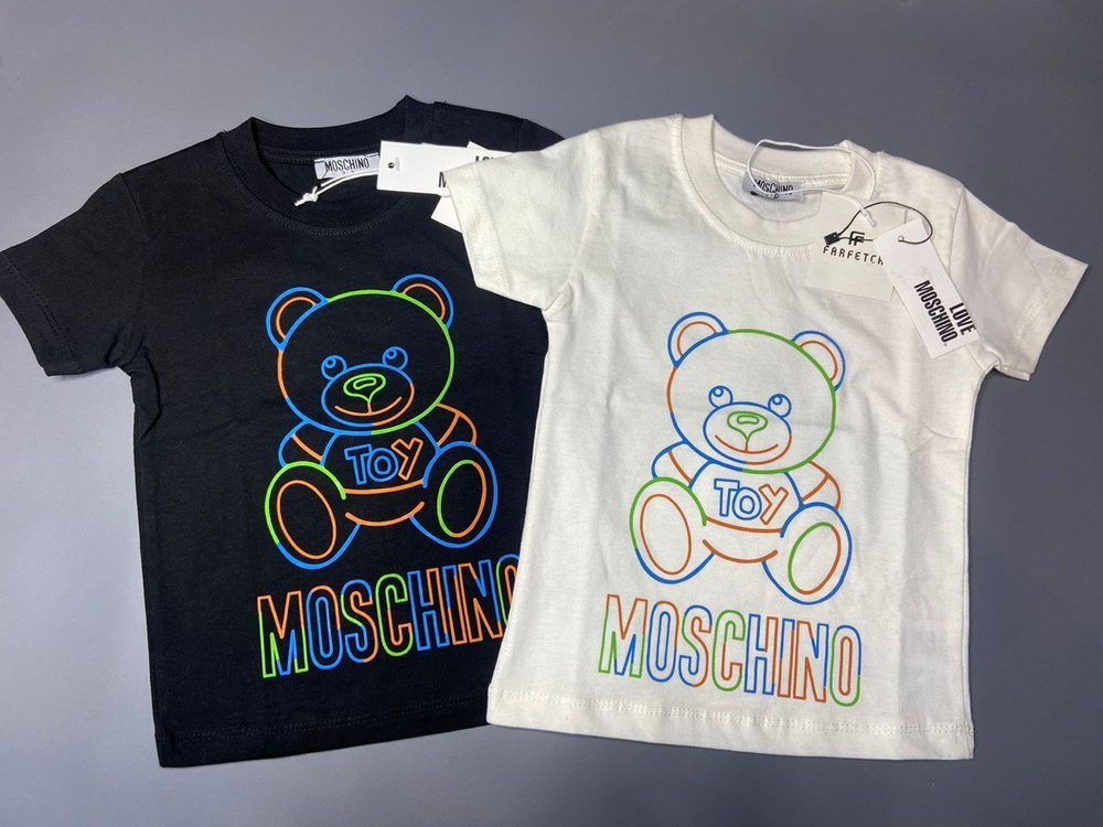 Футболка Moschino