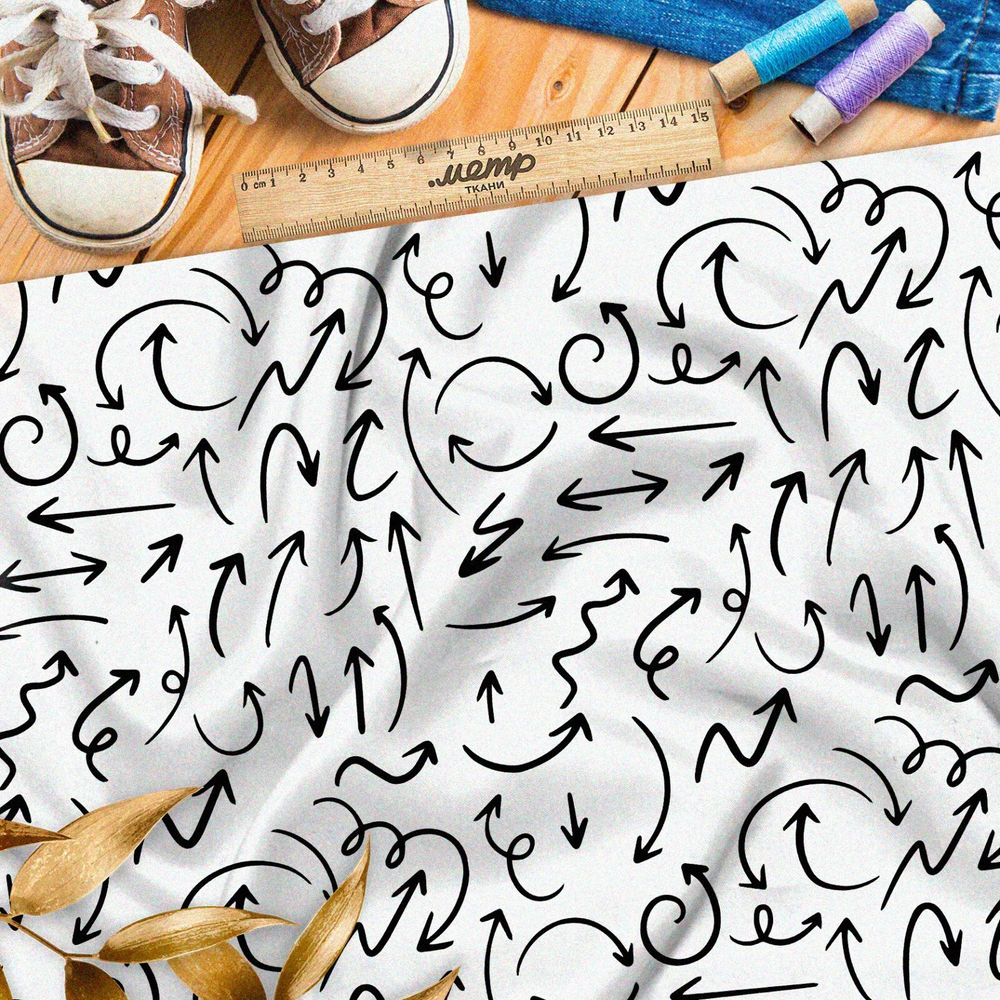 Ткань ниагара чёрные стрелки на бежевом фоне