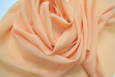 Креп плательный светлый-персик