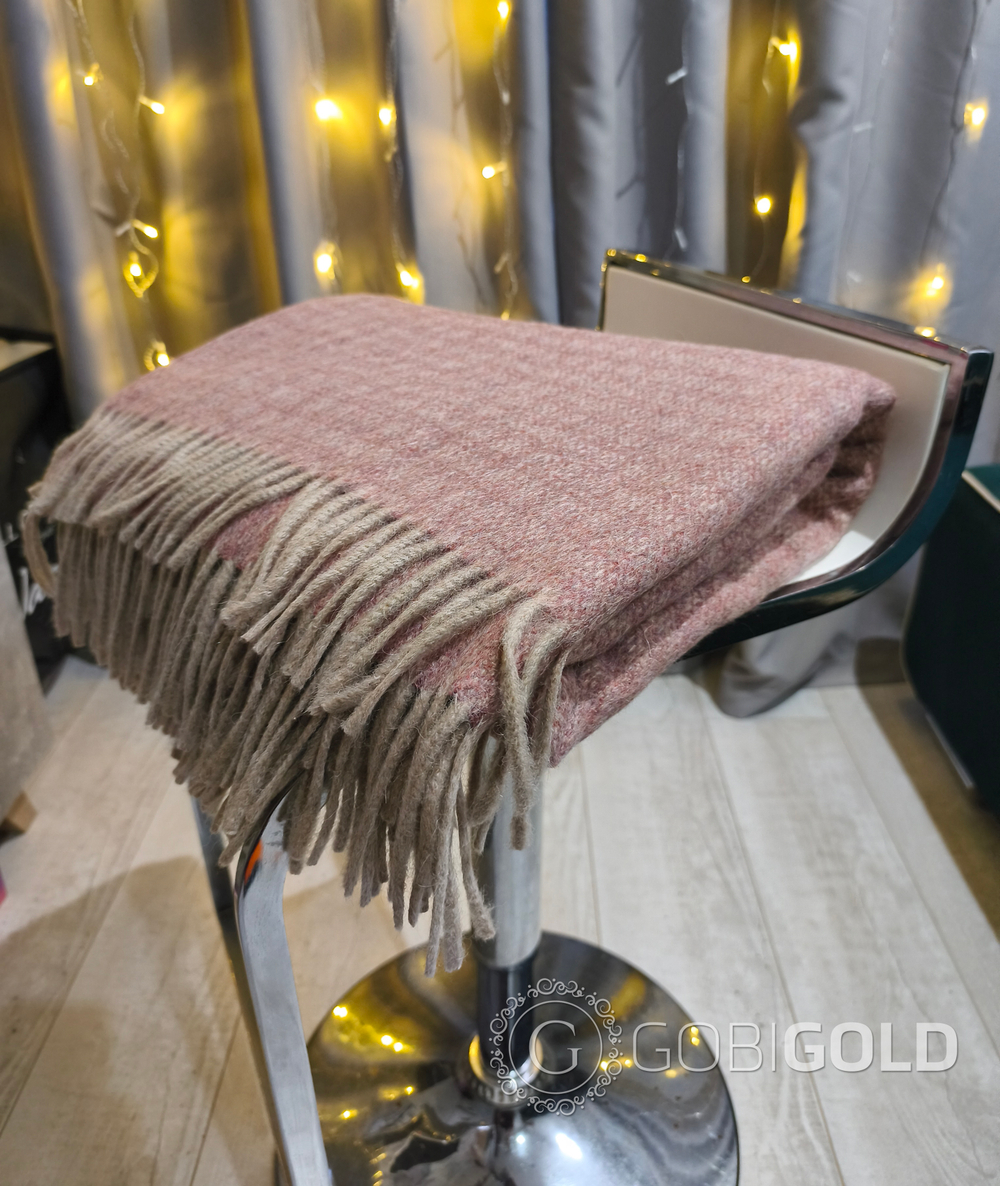 Плед из шерсти Альпаки 170x210 см. - сирень (арт. AGG004)