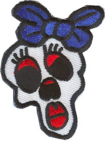 Нашивка Влюблённая черепушка