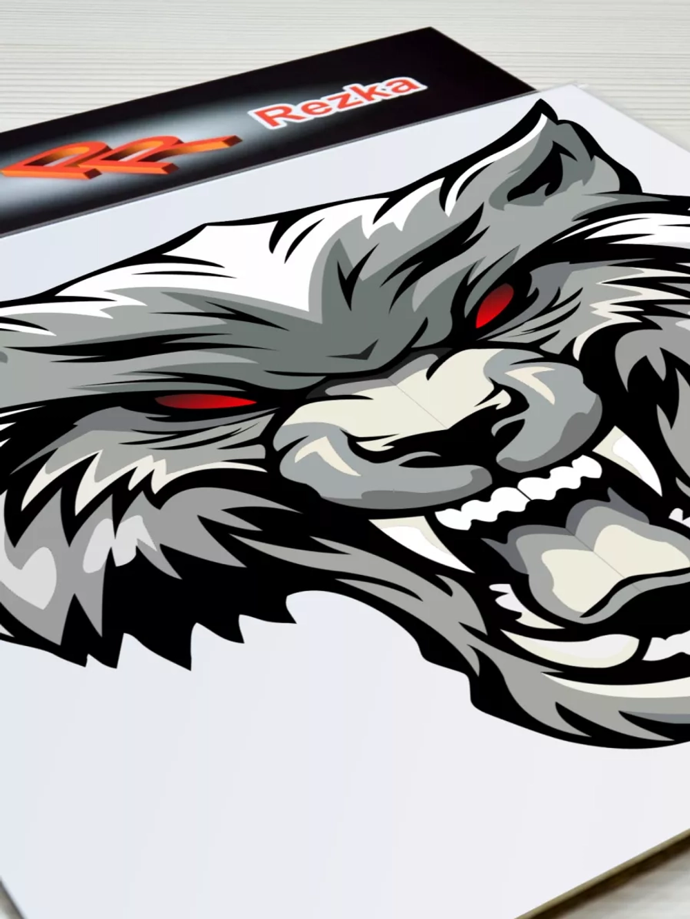 Наклейка - Свирепый волк