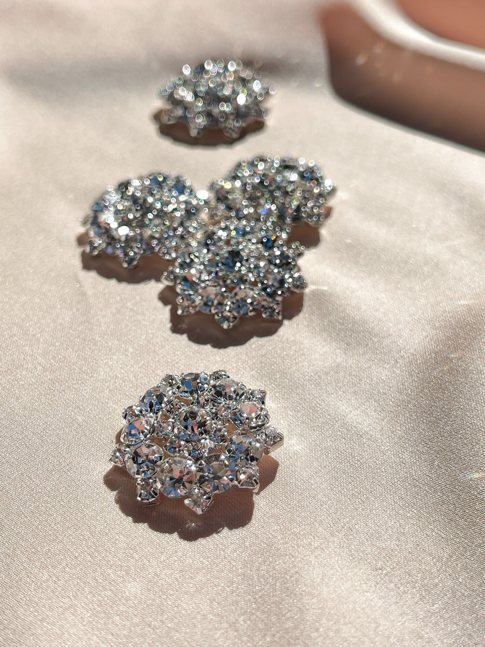 Пуговицы Стразы 1 22 мм серебристые