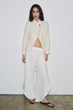 ZARA БЛЕЙЗЕР С БАСКОЙ И БАХРОМОЙ — ZW COLLECTION, ЭКРЮ