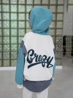 Спортивный костюм для девочки в школу