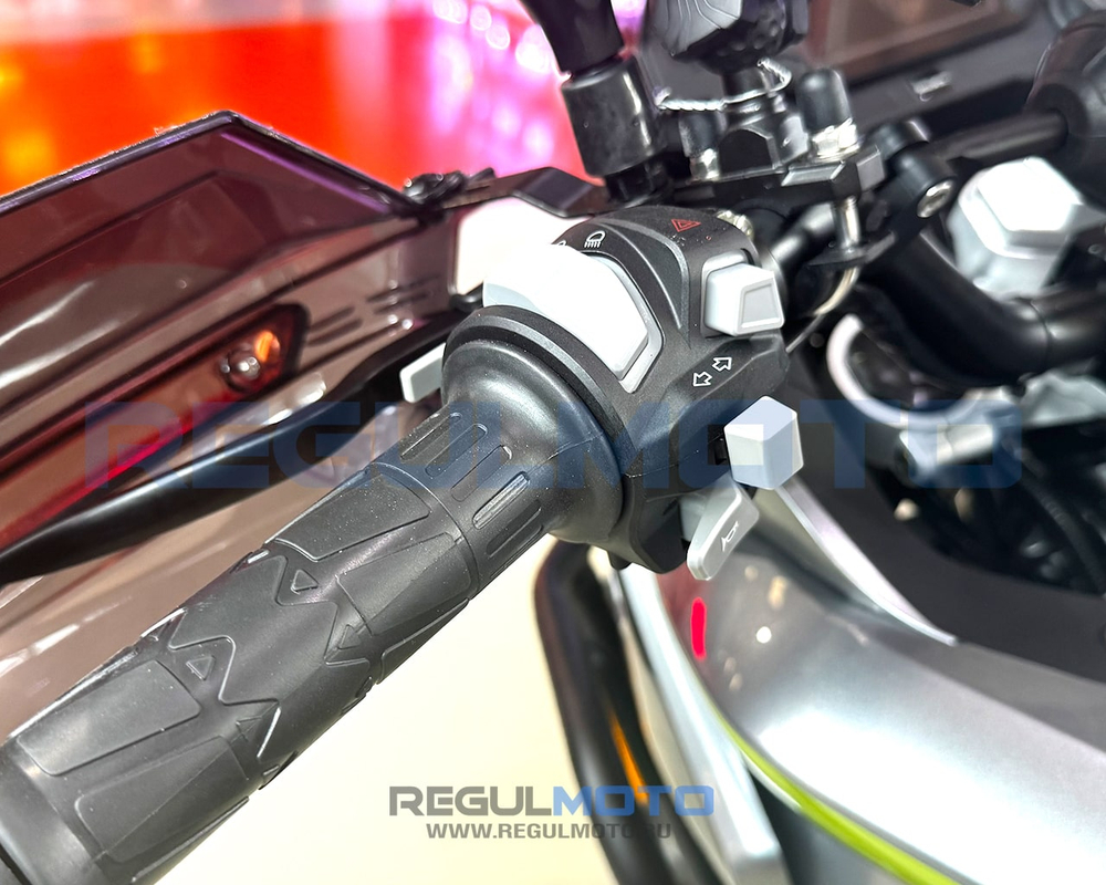 Мотоцикл Regulmoto ADV 300 NB с ПТС