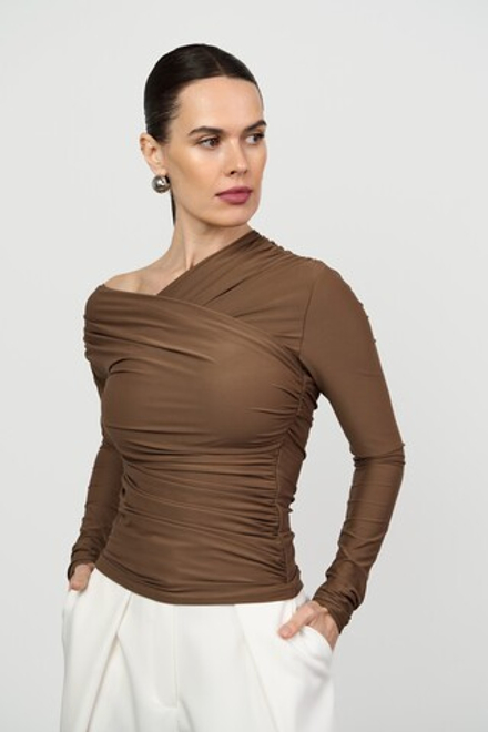 Лонгслив с драпировкой