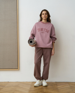 Свитшот boyfriend с объёмной вышивкой