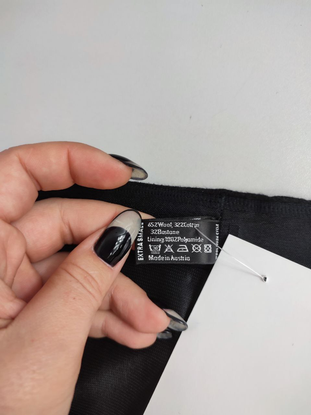 Юбка Wolford классическая 42 размер