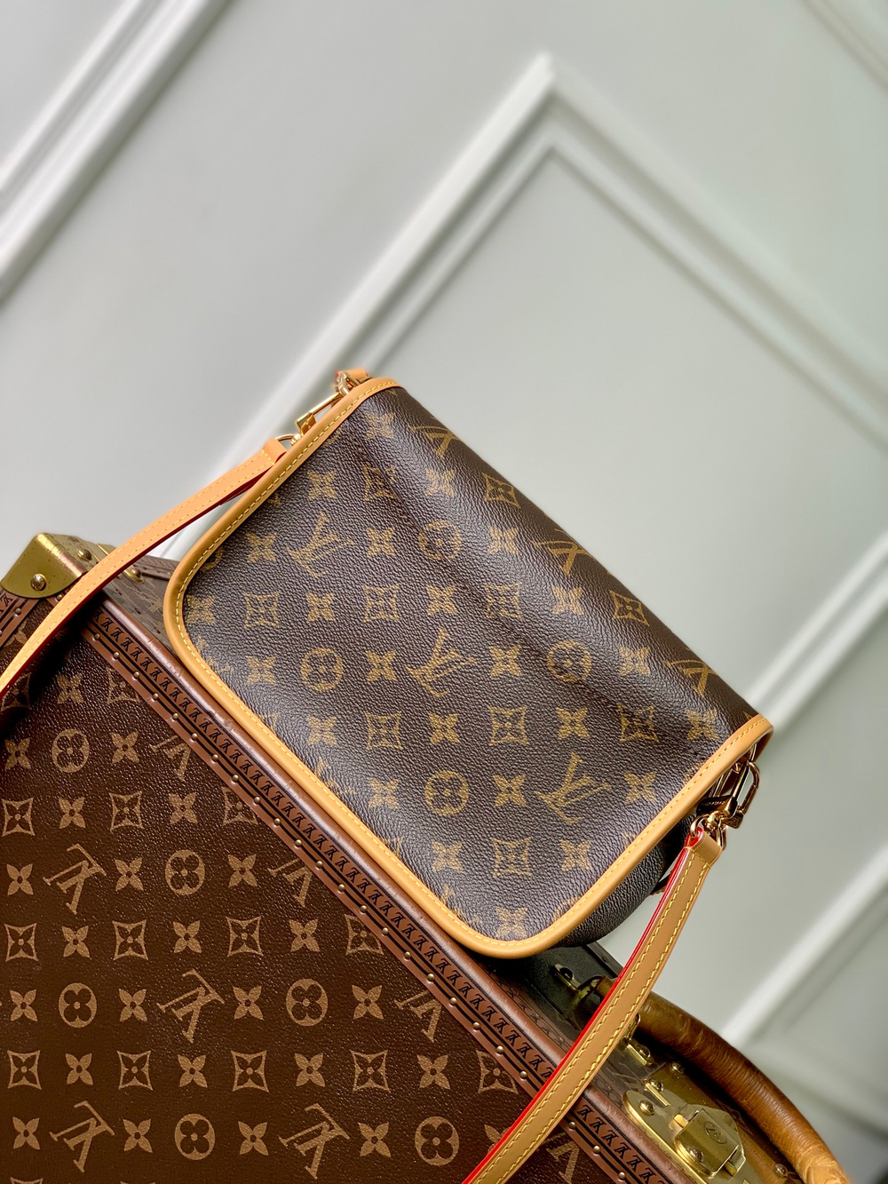 Louis Vuitton Diane