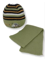 Детская шапка с шарфом для мальчика на весну.