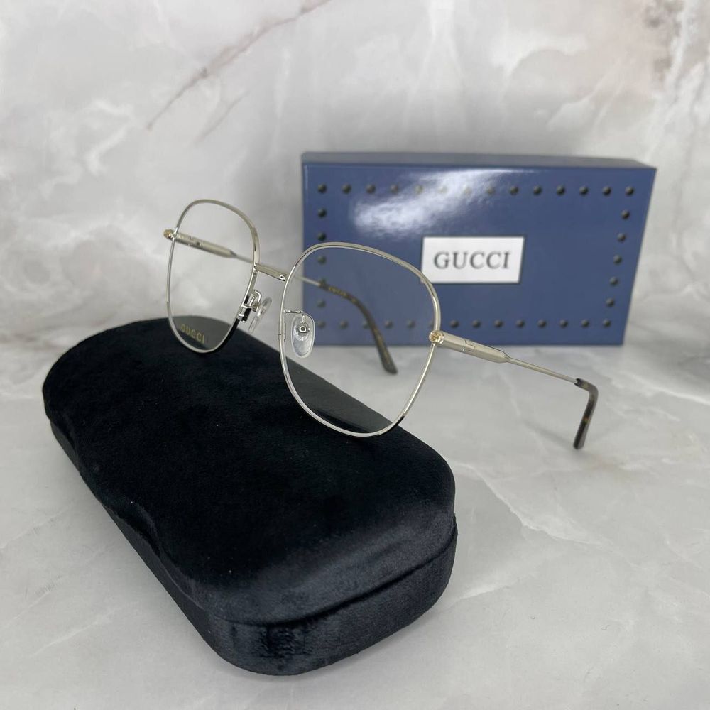 Оправа Gucci