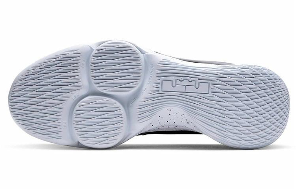 Кроссовки Nike Witness 5 Lebron