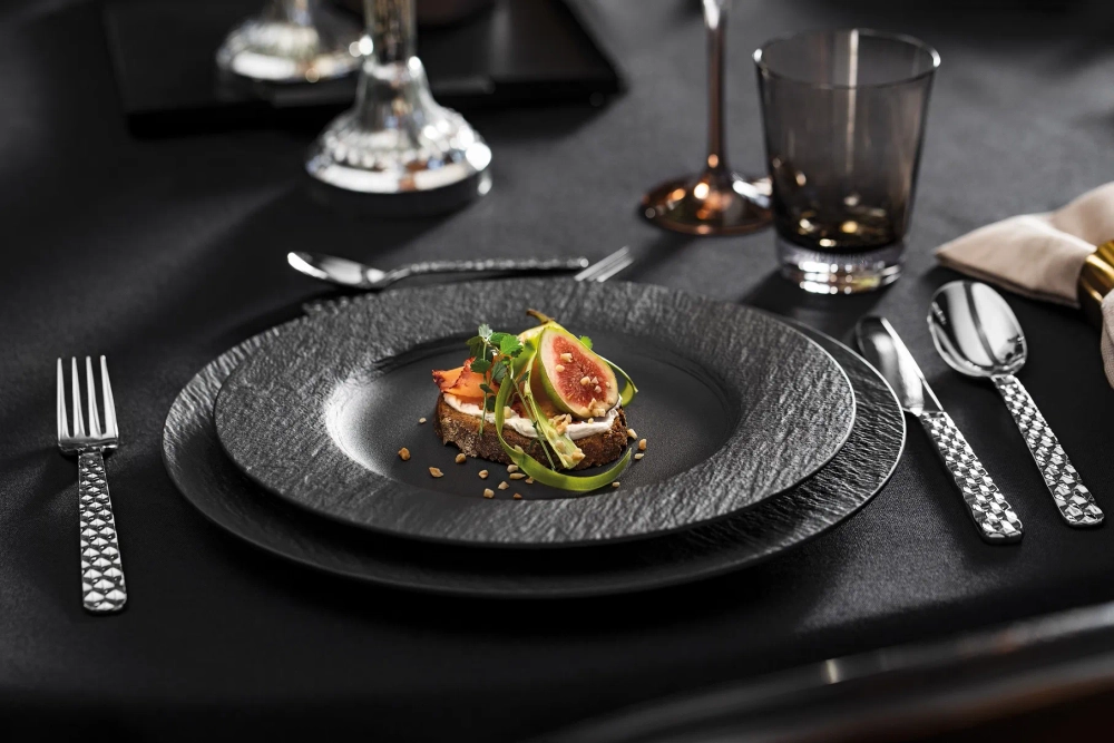Villeroy & Boch Производство комплекта тарелок Rock для 2 человек. 10-4239-2630 + 10-4239-2536 + 10-4239-2640