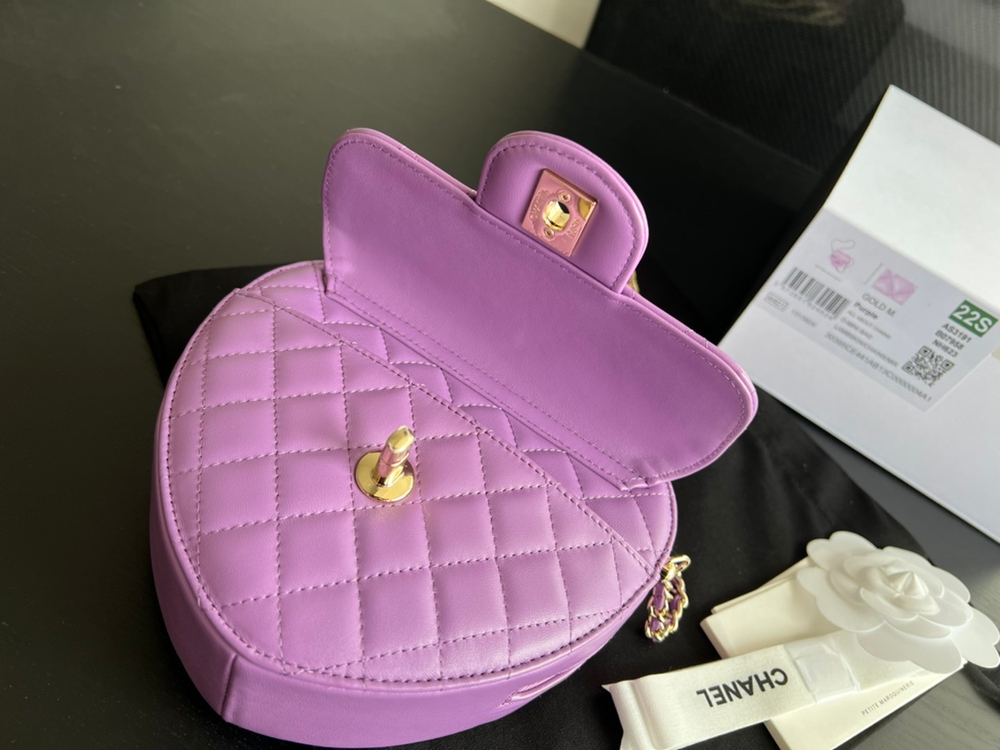 Chane1 Heart Bag 18 cm