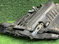 Фара правая Volvo XC60 2 (2017-2021) LED