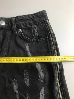 Шорты с молнией сбоку, визуально 42 размер