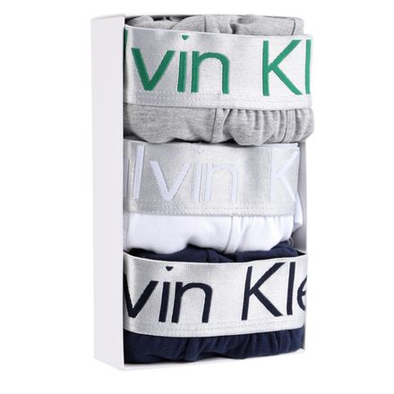 Наборы нижнего белья Calvin Klein