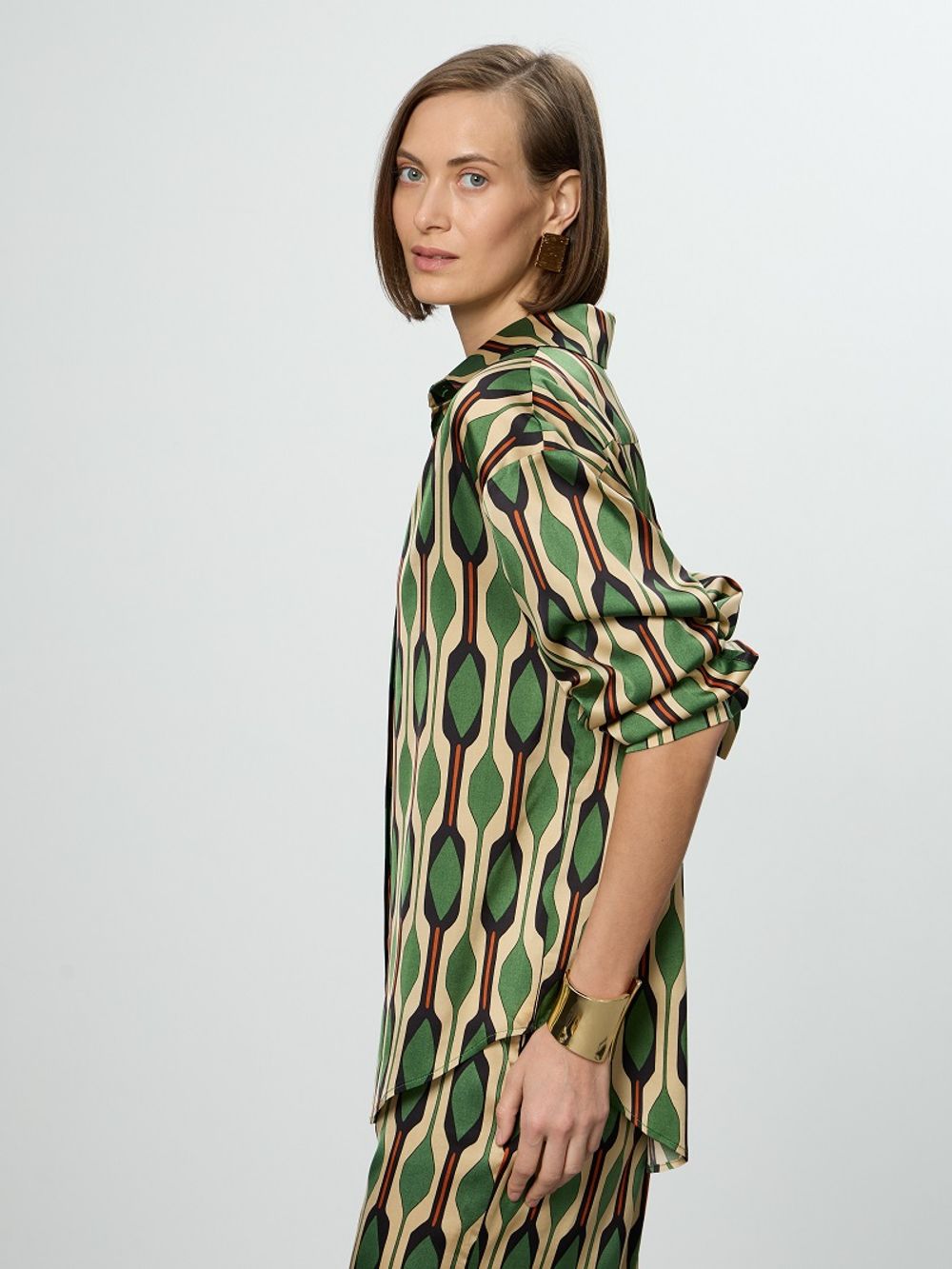 Рубашка Хельсинки зеленый принт вискоза
