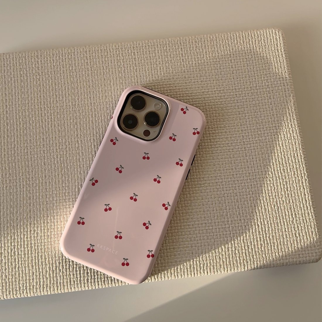 Чехол CHERRY YOGURT для iPhone