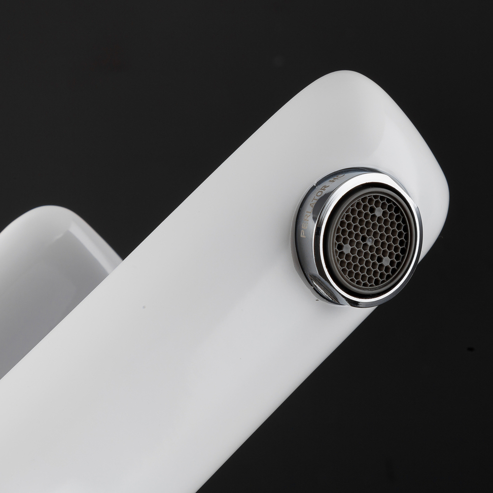 Смеситель для раковины  25к G1048-1 GAPPO с гигиенической лейкой, литой, БЕЛЫЙ-ХРОМ