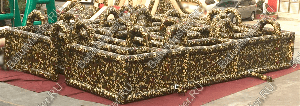 Коммерческий надувной батут "Лабиринт милитари" 12*8*2,5 м