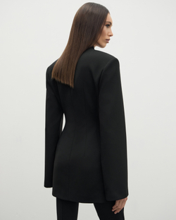 Приталенное платье-пиджак