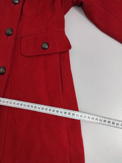 Пальто яркого цвета 42/44 размер