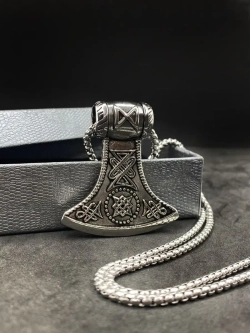 Цепь с подвеской Топор славянский оберег Гром Секира Перуна