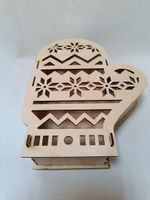 Подарочная коробка Варежка, фанера