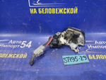 Замок двери задней правой TOYOTA CALDINA 1994