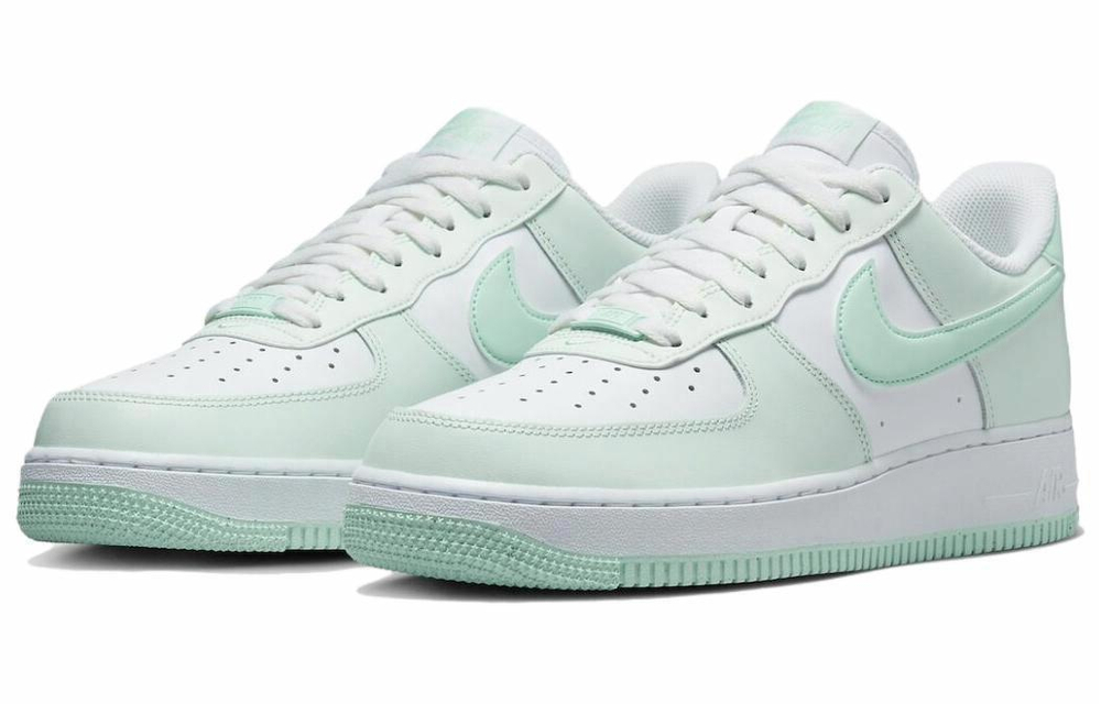 Кроссовки Nike Air Force 1 Low