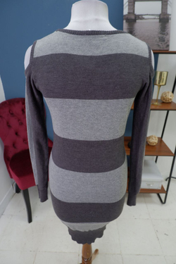 Платье Harve Benard в полоску 44 размер