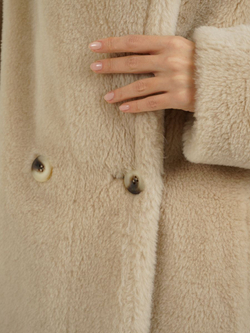 Шуба женская чебурашка тедди из эко меха, бежевая, SilverFox