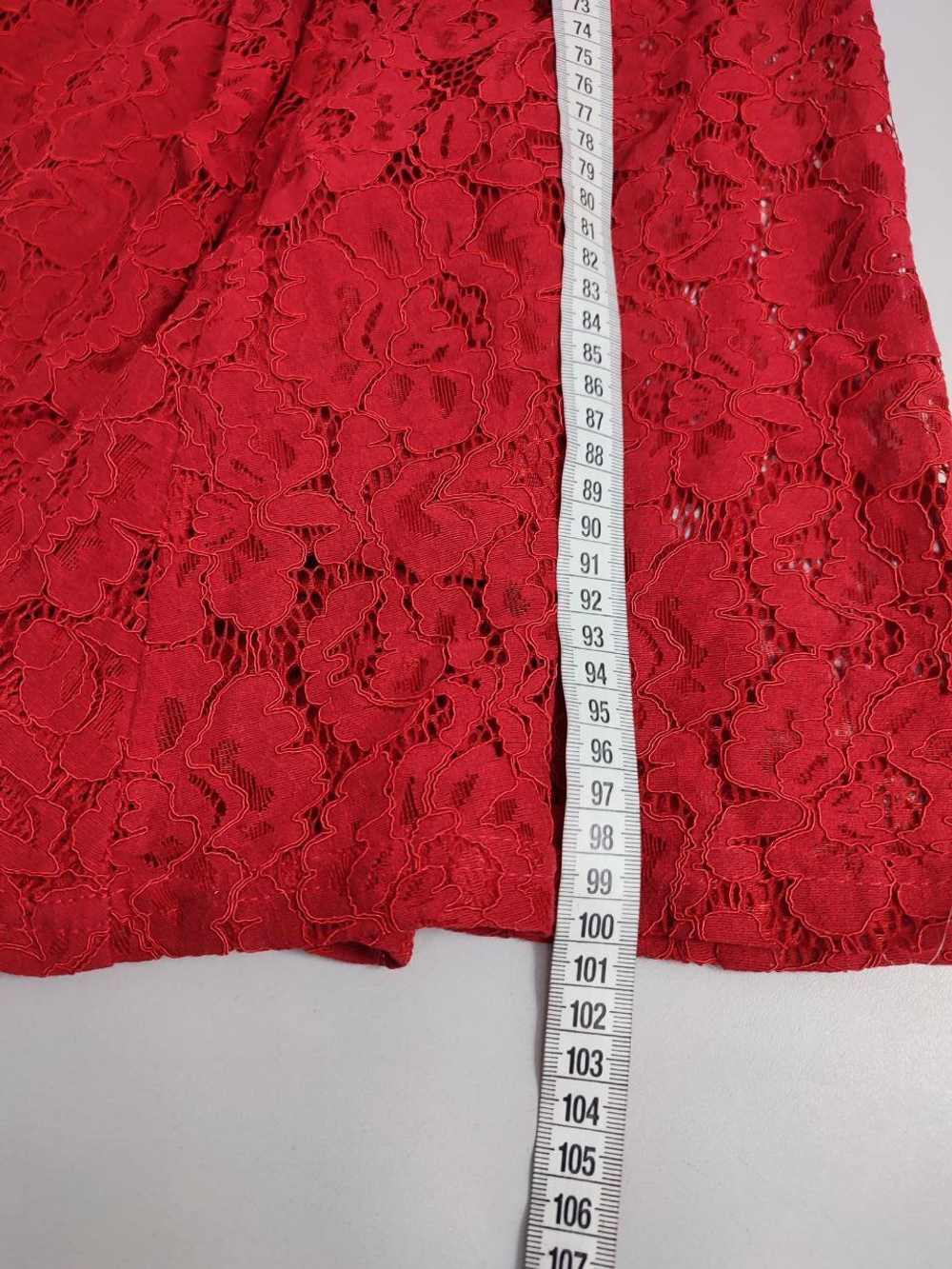 Платье Faberlic нарядное 44 размер