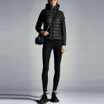 Куртки Moncler Bles, G10931A128005396Q999