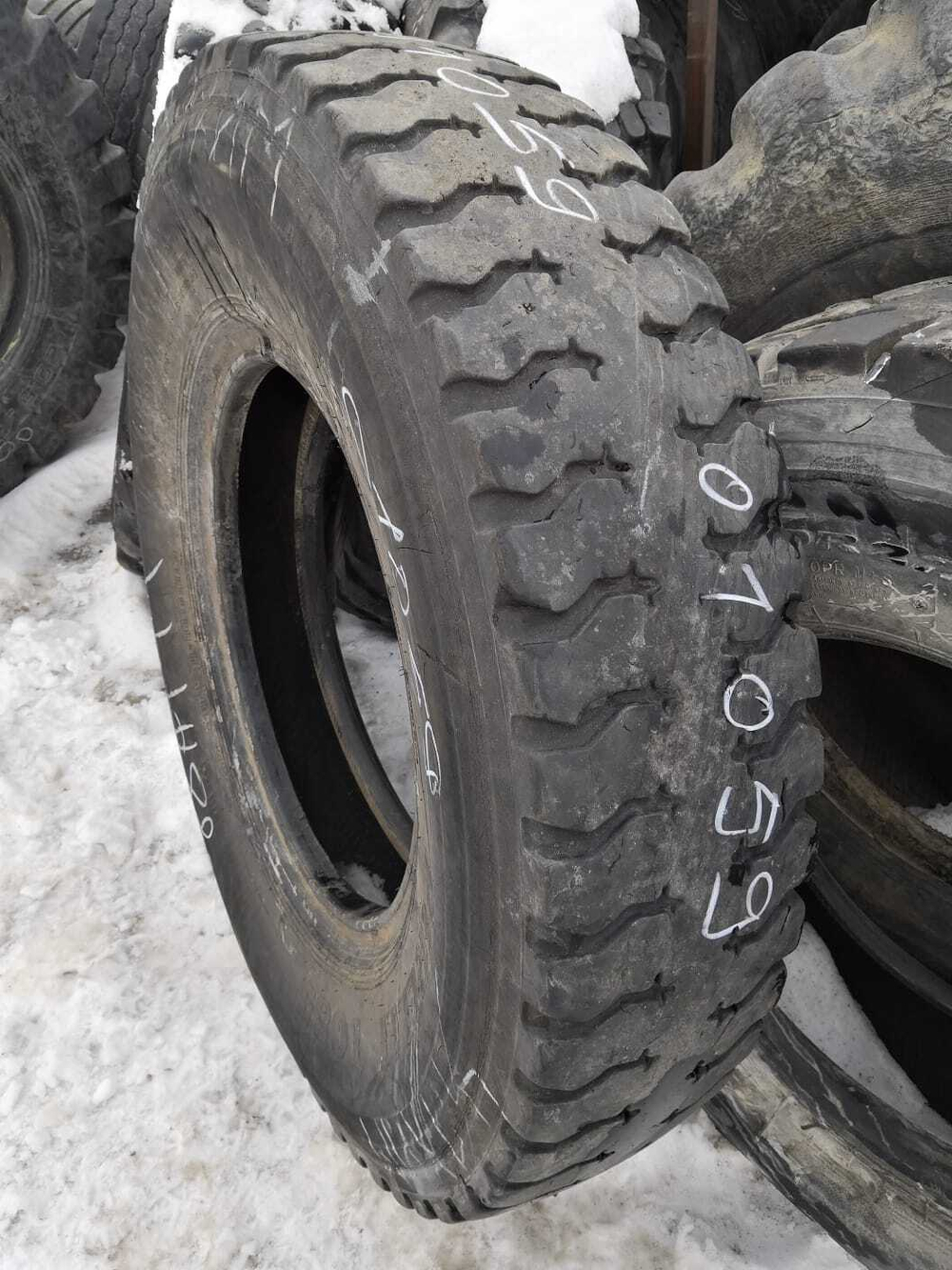 12.00R24 Pirelli TG85 шина б/у