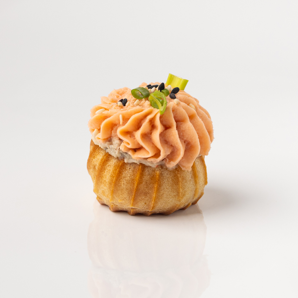 Профитроли с муссом из семги 16 шт