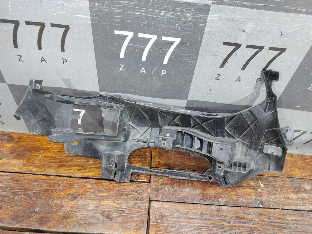 Кронштейн переднего бампера левый BMW X3 (G01) 17-21 Б/У Оригинал 51118064595