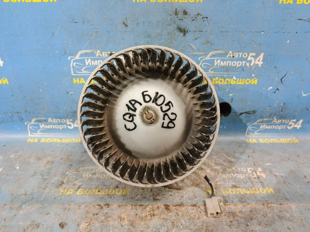 Моторчик печки MITSUBISHI MIRAGE DINGO 1998-2001